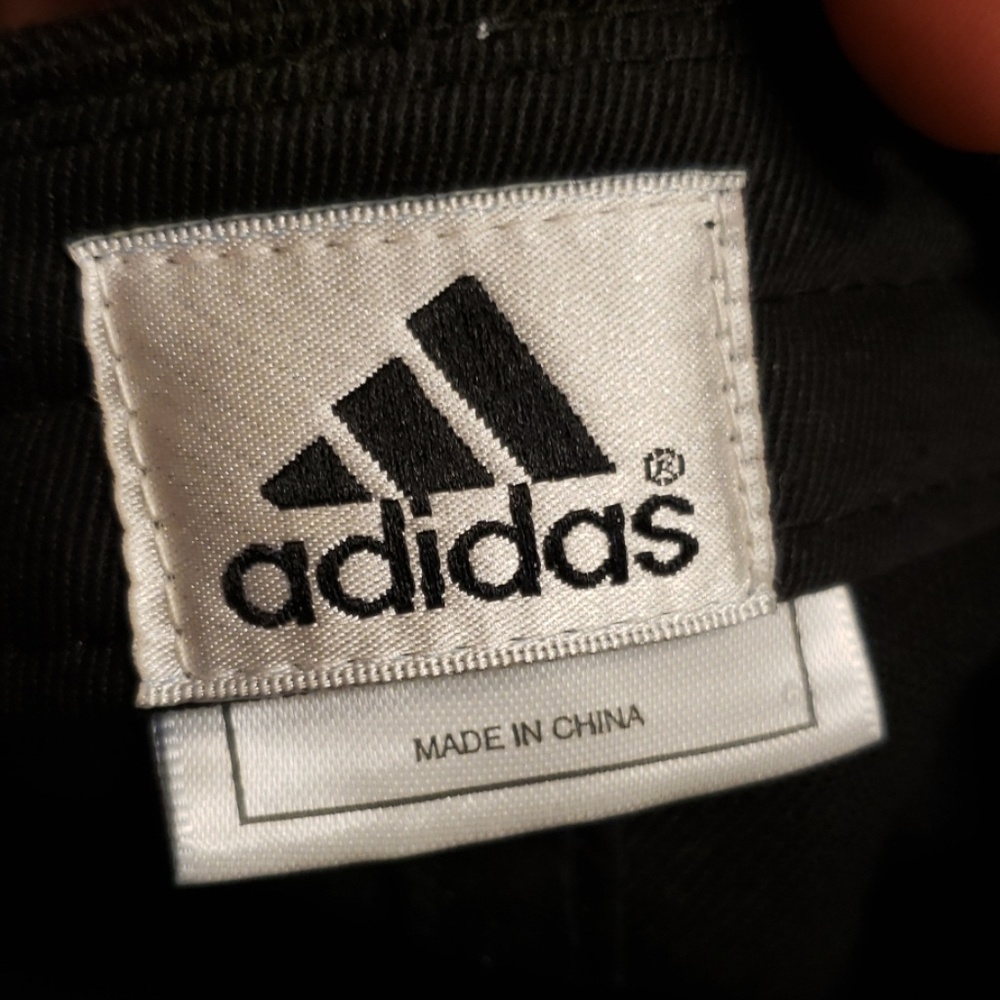 Adidas hat - Picture 5 of 5
